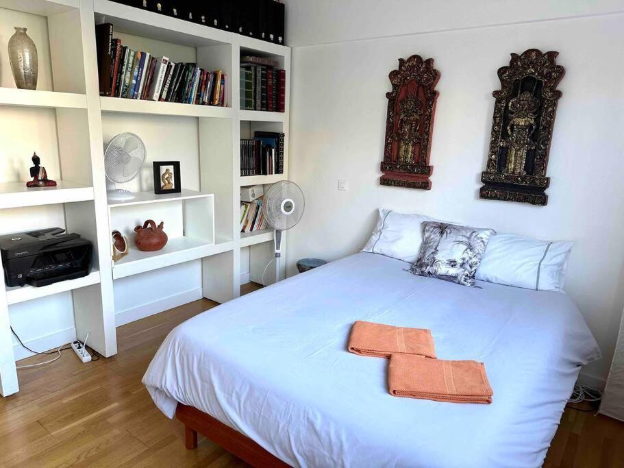 Private Bedroom 2 Near Eiffel Tower, Saint Germain Paris Exterior photo