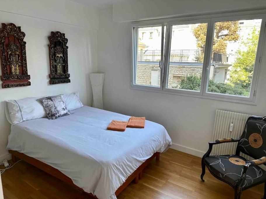 Private Bedroom 2 Near Eiffel Tower, Saint Germain Paris Exterior photo